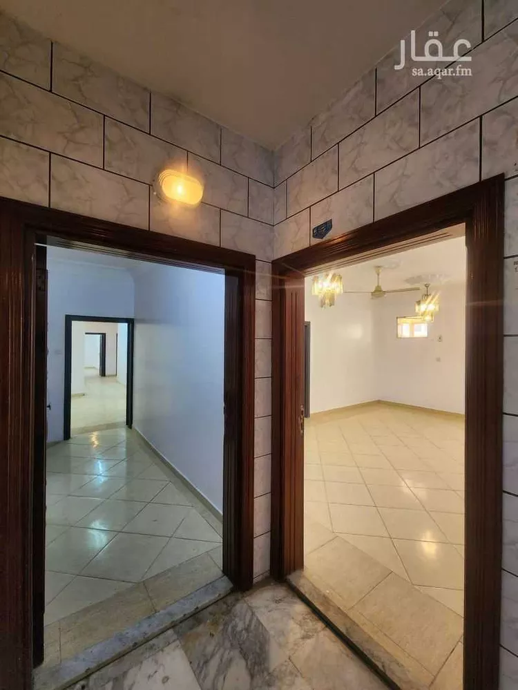شقة للإيجار في شارع أبو الفتح الأصبحانى, حي الصفاء, مدينة جدة, منطقة مكة المكرمة صورة 2