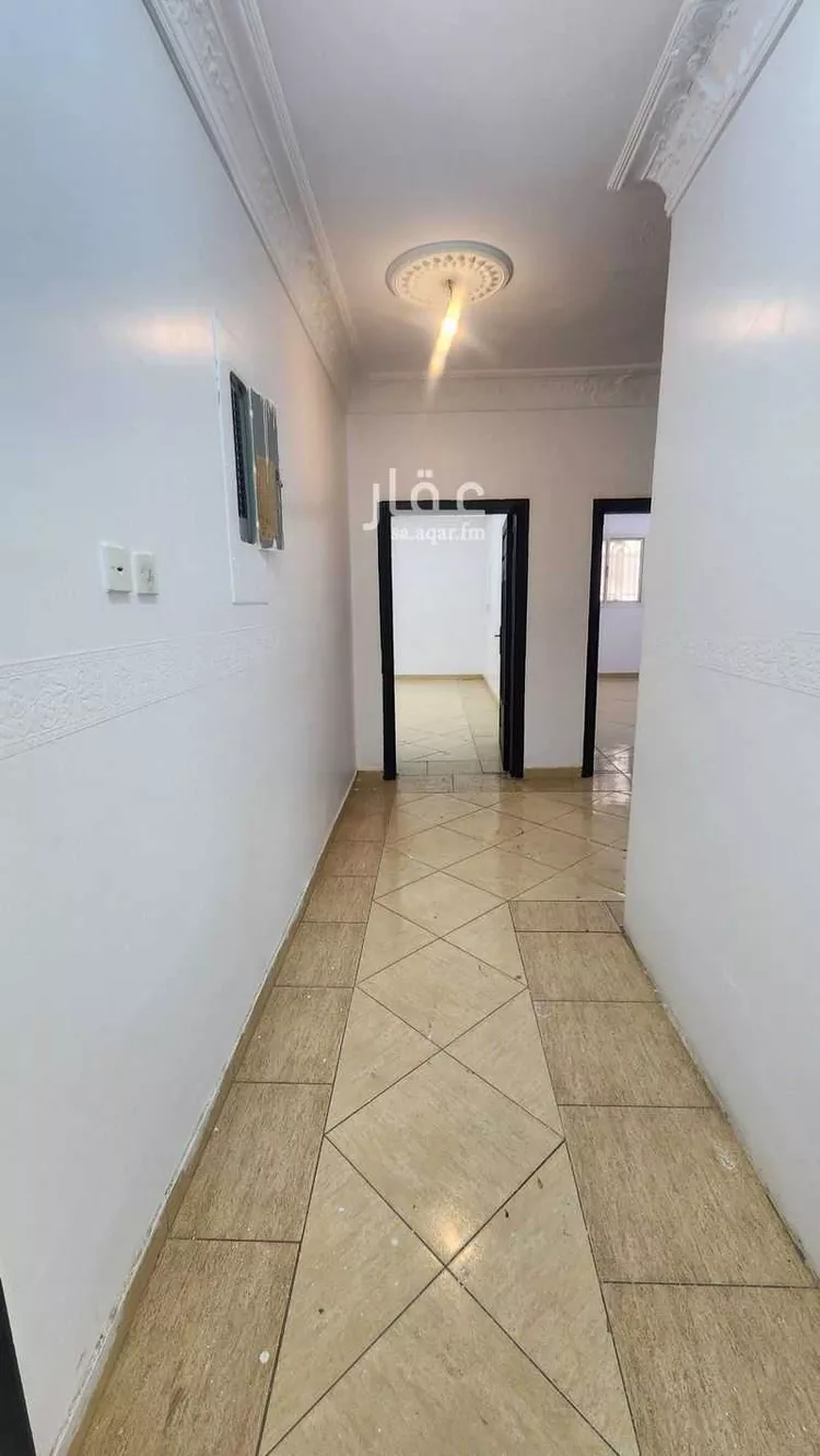 عمارة للإيجار في شارع أبو الفتح الأصبحانى, حي الصفاء, مدينة جدة, منطقة مكة المكرمة صورة 5