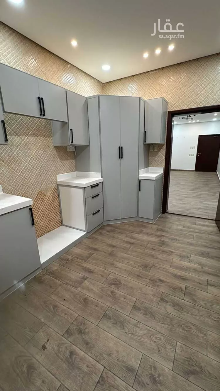 شقة للإيجار في شارع شارع جعفر البغدادي, حي الأندلس, مدينة بقيق, المنطقة الشرقية