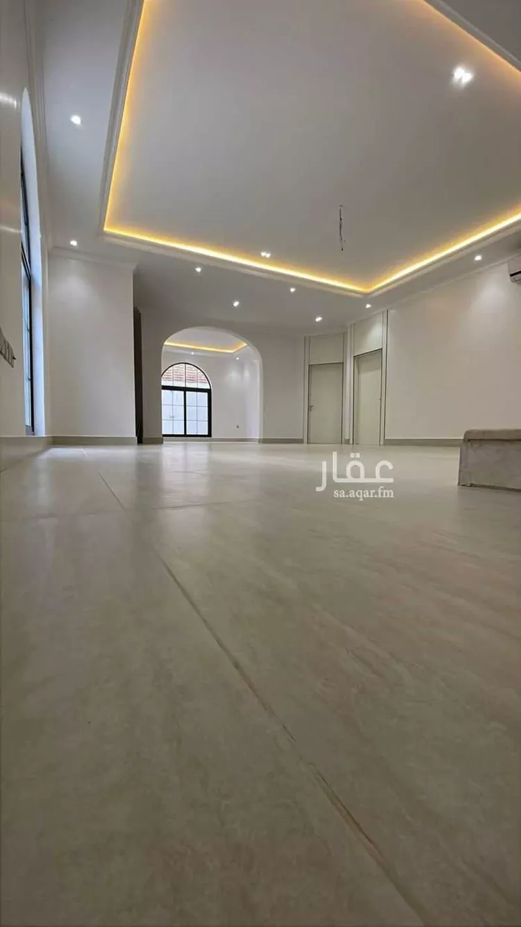 فيلا للبيع في شارع عثمان بن قائد, حي العارض, مدينة الرياض, منطقة الرياض صورة 3