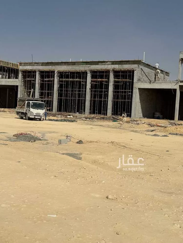 مجمع للإيجار في شارع الضوء, حي الرمال, مدينة الرياض, منطقة الرياض