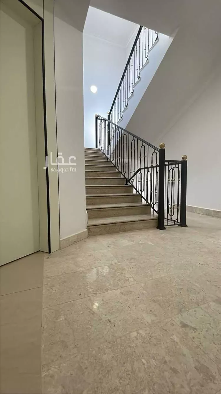 فيلا للبيع في شارع عثمان بن قائد, حي العارض, مدينة الرياض, منطقة الرياض صورة 4