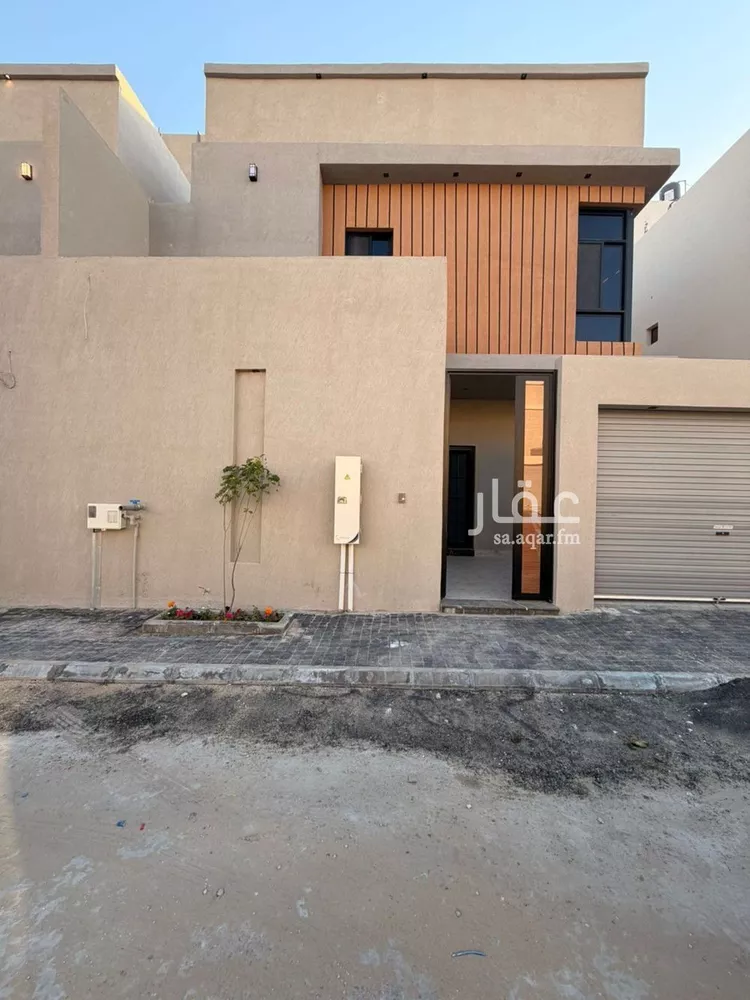 فيلا للبيع في شارع كلثوم بن الحصين, حي الشراع, مدينة الخبر, المنطقة الشرقية