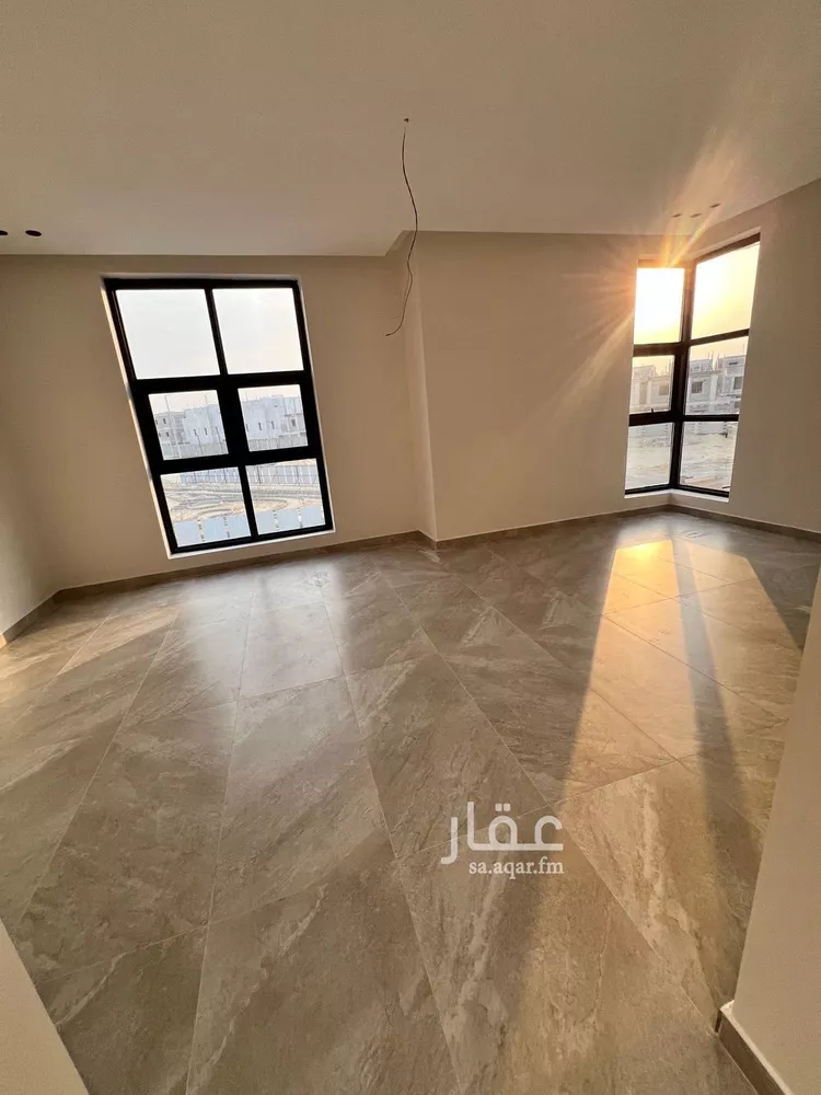 فيلا للبيع في شارع 2 الشروق, حي الشروق, مدينة الدمام, المنطقة الشرقية صورة 2