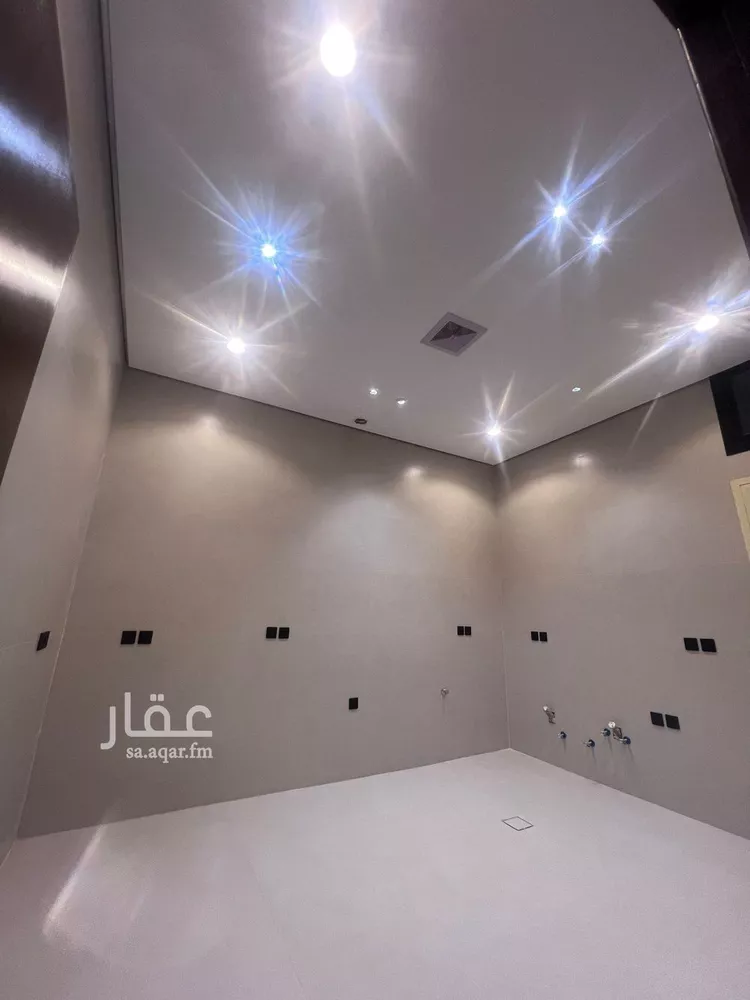 دور للبيع في شارع إبراهيم بن موسى الفيومي, حي الرمال, مدينة الرياض, منطقة الرياض صورة 3