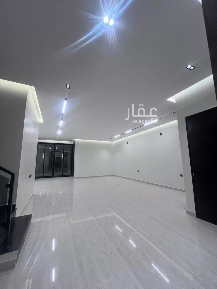 فيلا للبيع في شارع ابي رفاعه العدوي , حي الرمال, مدينة الرياض, منطقة الرياض صورة 2