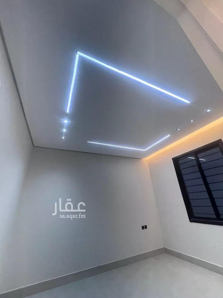 دور للبيع في شارع العوفي, حي الوسام, مدينة الرياض, منطقة الرياض صورة 5