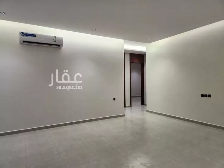 فيلا للإيجار في شارع يحيى بن جزلة, حي الرمال, مدينة الرياض, منطقة الرياض صورة 2