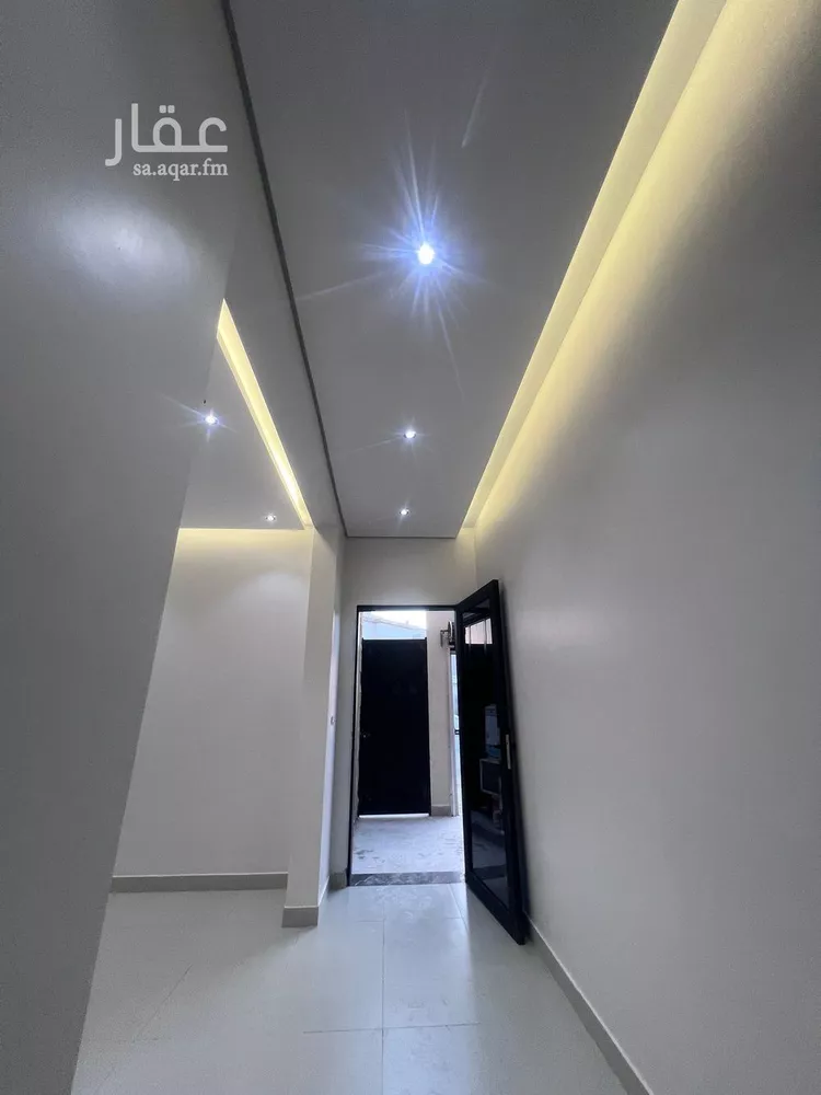 فيلا للبيع في شارع ابي رفاعه العدوي , حي الرمال, مدينة الرياض, منطقة الرياض صورة 3