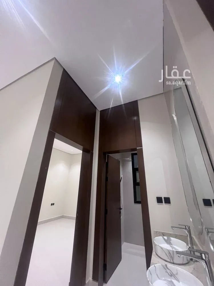 دور للبيع في شارع إبراهيم بن موسى الفيومي, حي الرمال, مدينة الرياض, منطقة الرياض صورة 5