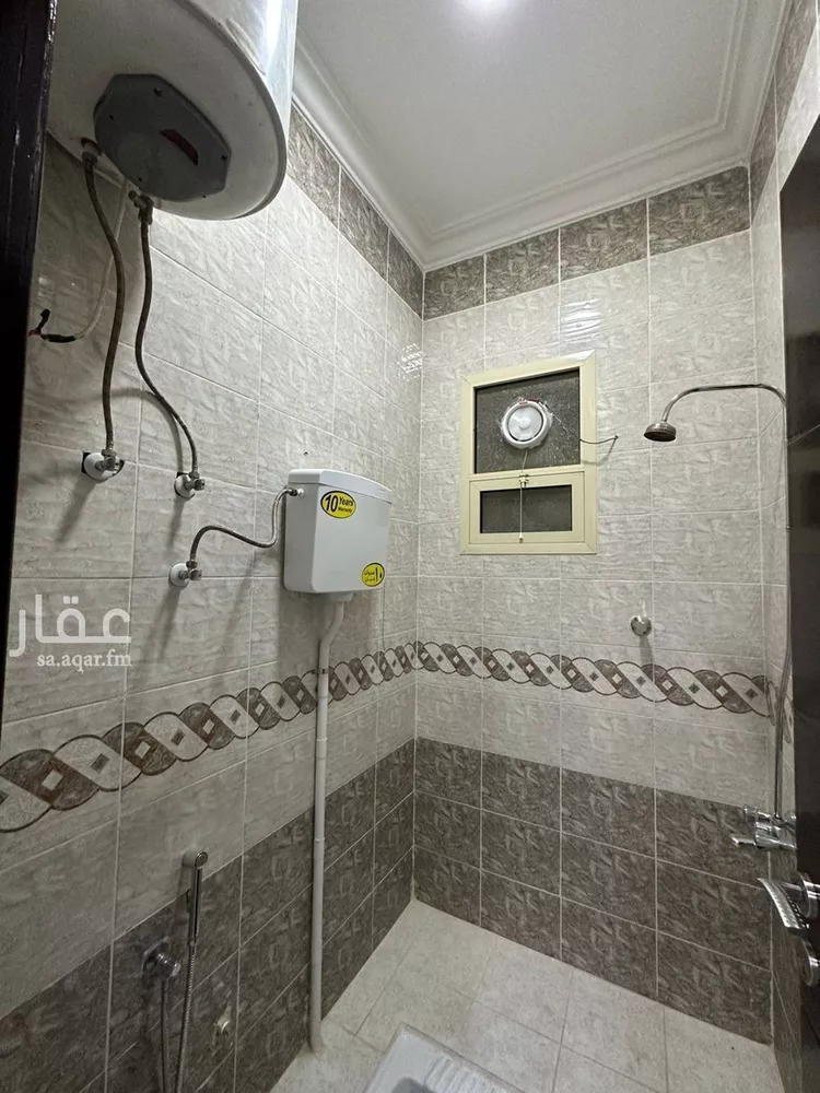 عمارة للإيجار في شارع عبدالمحسن أبابطين, حي النسيم الشرقي, مدينة الرياض, منطقة الرياض صورة 2