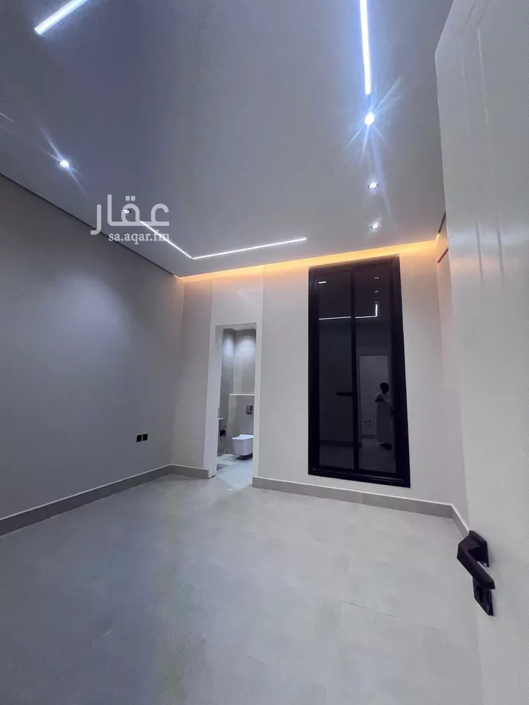 دور للبيع في شارع العوفي , حي الوسام, مدينة الرياض, منطقة الرياض صورة 2