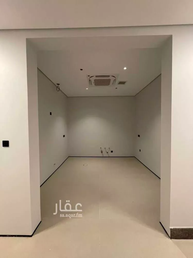 دور للبيع في شارع رقم 289, حي الملقا, مدينة الرياض, منطقة الرياض 17