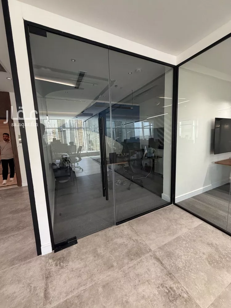 مكتب تجاري للإيجار في شارع العليا, حي الصحافة, مدينة الرياض, منطقة الرياض صورة 4