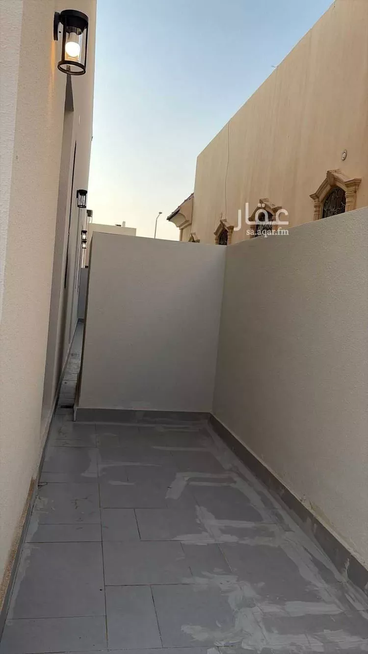 دور للبيع في شارع الحبيل, حي النفل, مدينة الرياض, منطقة الرياض 8