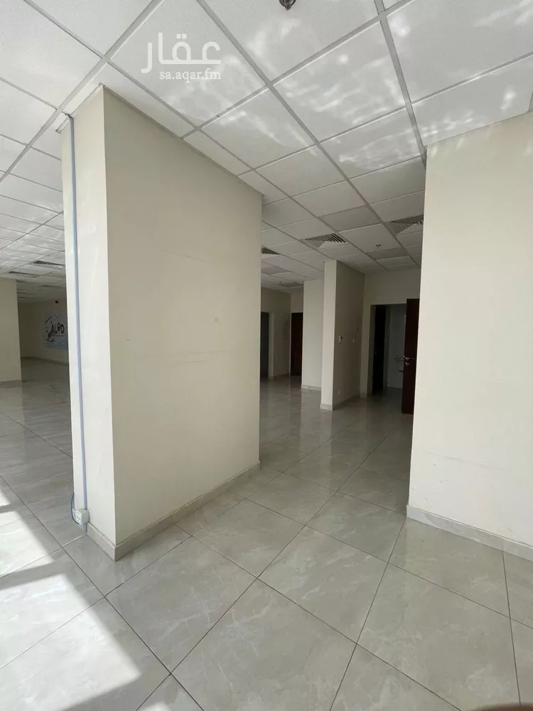 مكتب تجاري للإيجار في شارع العليا, حي الصحافة, مدينة الرياض, منطقة الرياض صورة 2