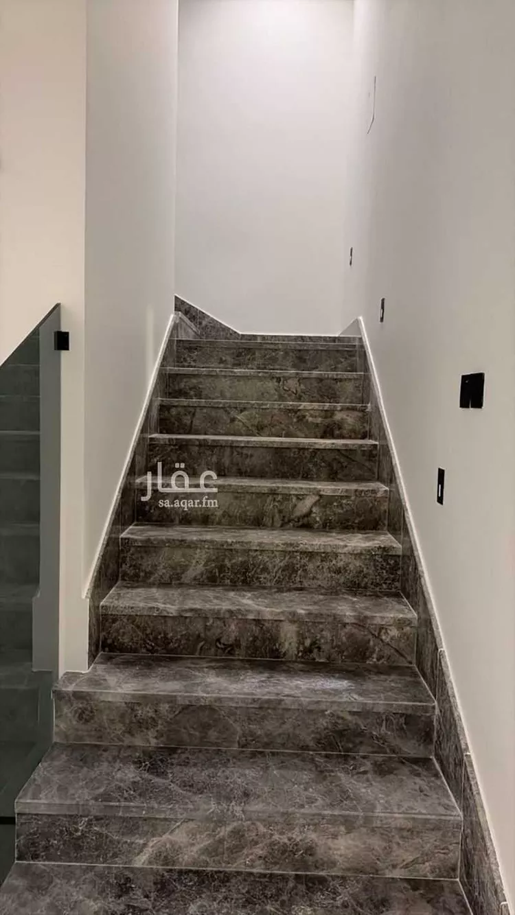 فيلا للبيع في شارع رقم 320, حي الملقا, مدينة الرياض, منطقة الرياض 8