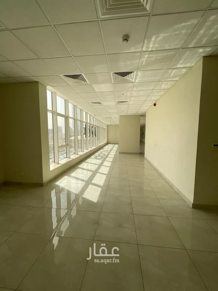 مكتب تجاري للإيجار في شارع العليا, حي الصحافة, مدينة الرياض, منطقة الرياض صورة 4