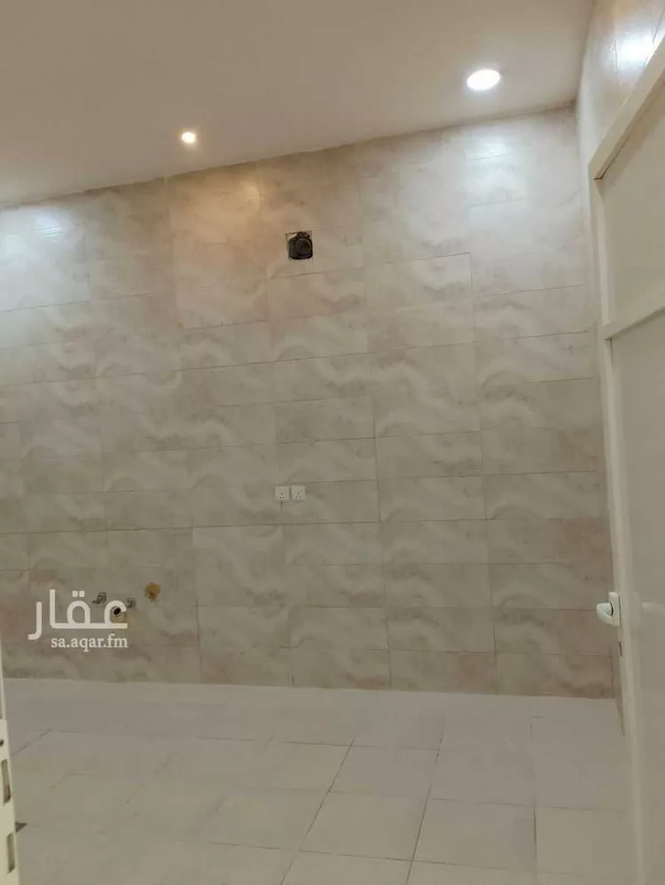 شقة للإيجار في شارع ابو هارون العبدي, حي الندى, مدينة الدمام, المنطقة الشرقية صورة 4