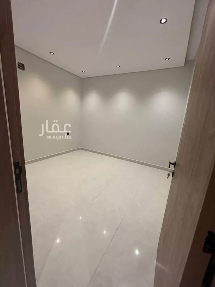 شقة للبيع في شارع الرايه, حي الندوة, مدينة الرياض, منطقة الرياض صورة 2