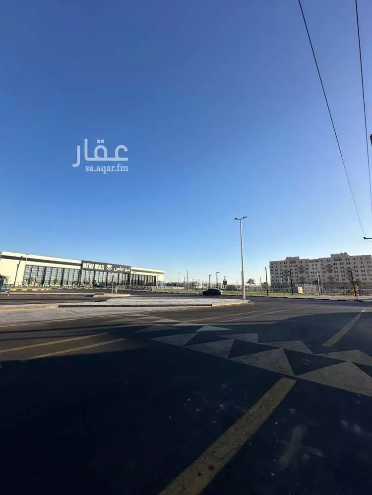 محل للإيجار في شارع 1121608, حي النقرة, مدينة حائل, منطقة حائل صورة 2