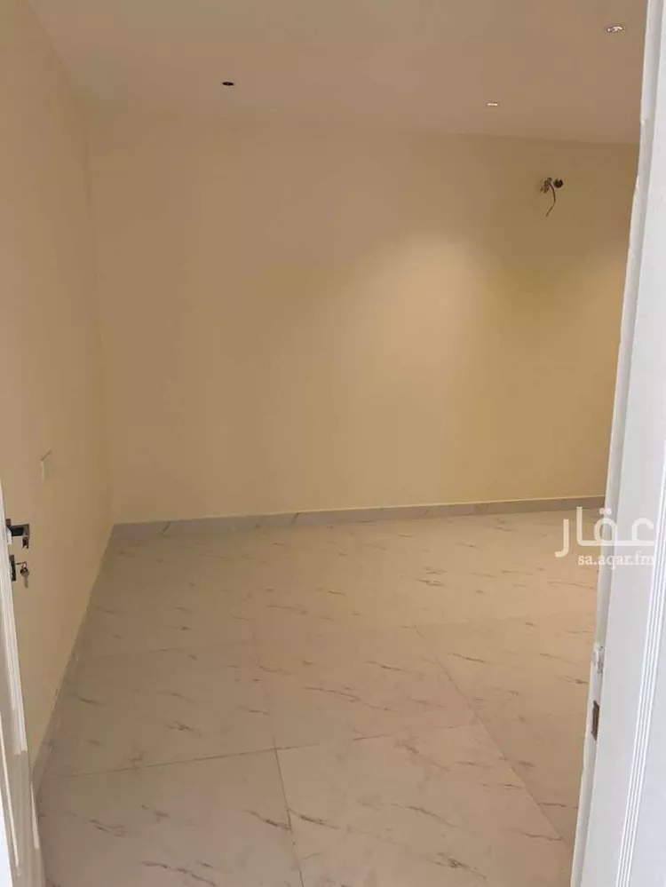شقة للإيجار في شارع عبد العزيز بن عبد المنعم ، حي الحرازات ، جدة ، جدة صورة 3