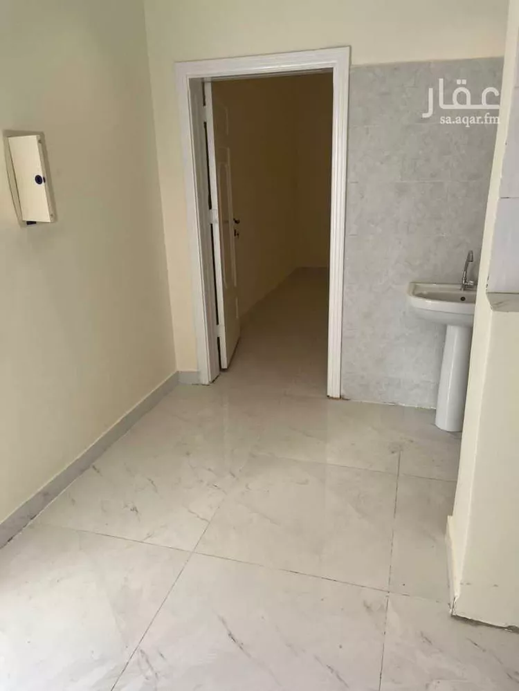 شقة للإيجار في شارع عبد العزيز بن عبد المنعم ، حي الحرازات ، جدة ، جدة صورة 5