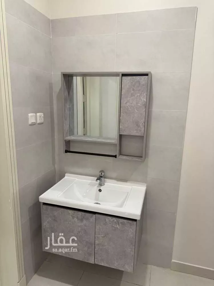 شقة للإيجار في شارع حسن فدعق ، حي العارض ، الرياض ، منطقة الرياض صورة 4