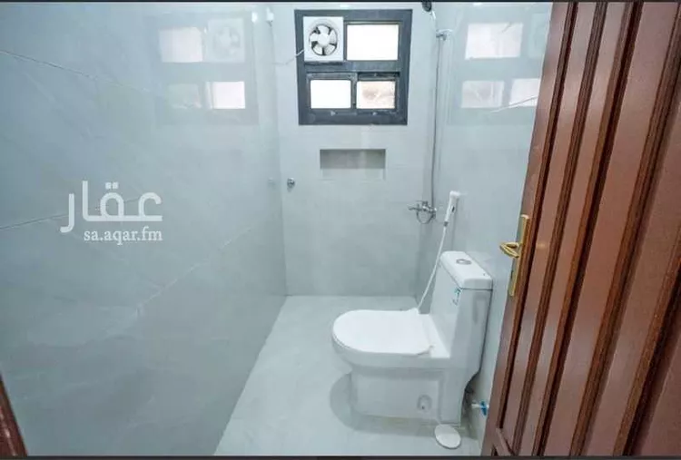 عمارة للبيع في شارع محمد ريس, حي المروة, مدينة جدة, منطقة مكة المكرمة 12