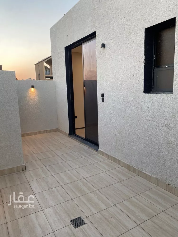 دور للبيع في شارع الموز, حي اليرموك, مدينة الرياض, منطقة الرياض صورة 5