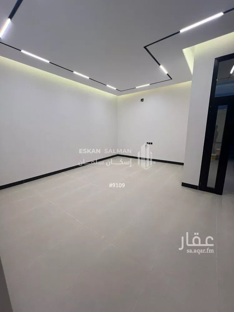 دور للبيع في شارع صالح محمد جمال, حي الرمال, مدينة الرياض, منطقة الرياض صورة 2