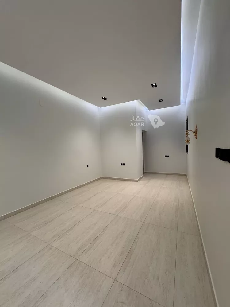 Floor for Rent in Riyadh Al Janadriyah 3