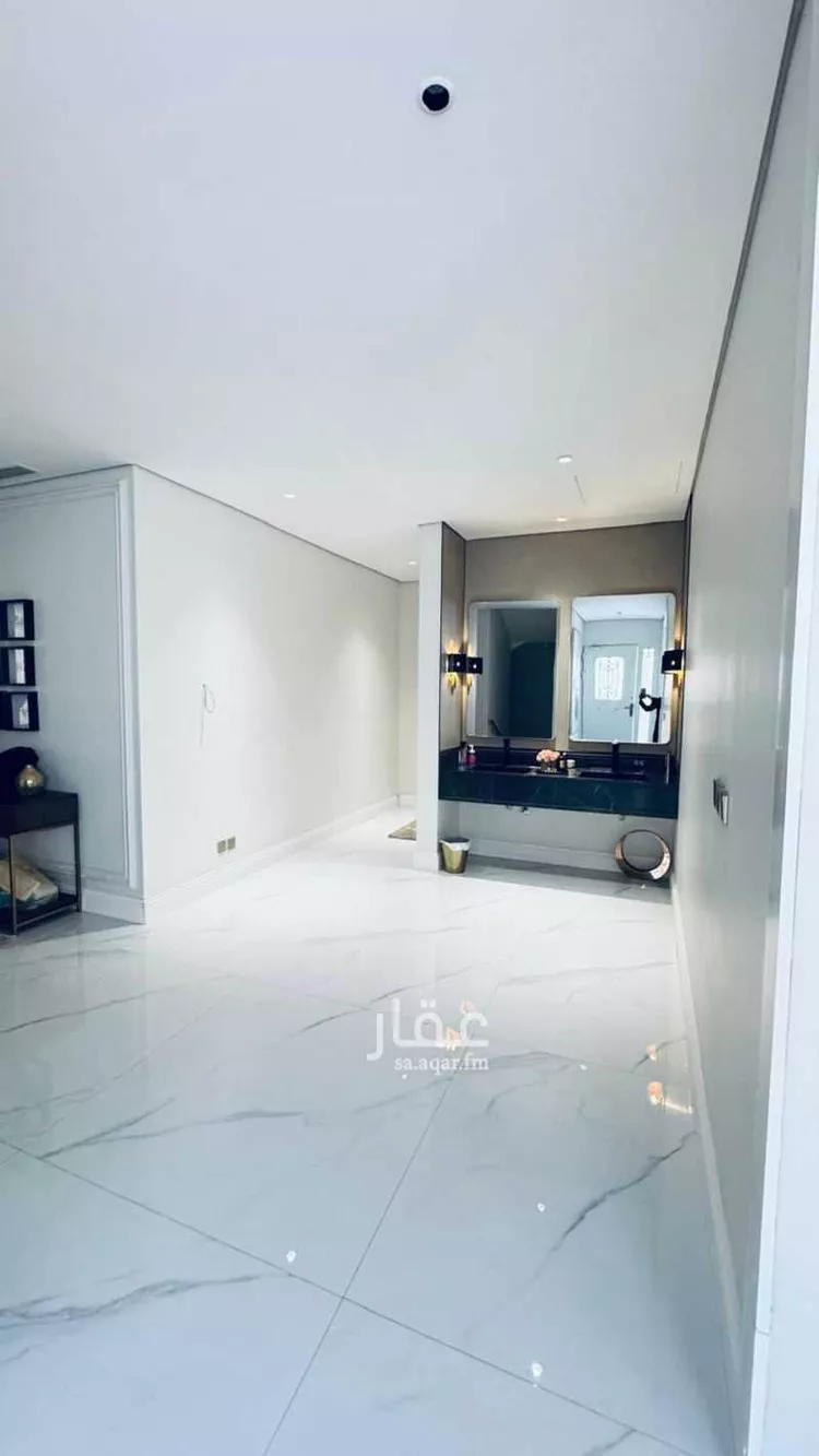 فيلا للبيع في شارع إسماعيل بن سالم, حي عرقة, مدينة الرياض, منطقة الرياض 1 صورة