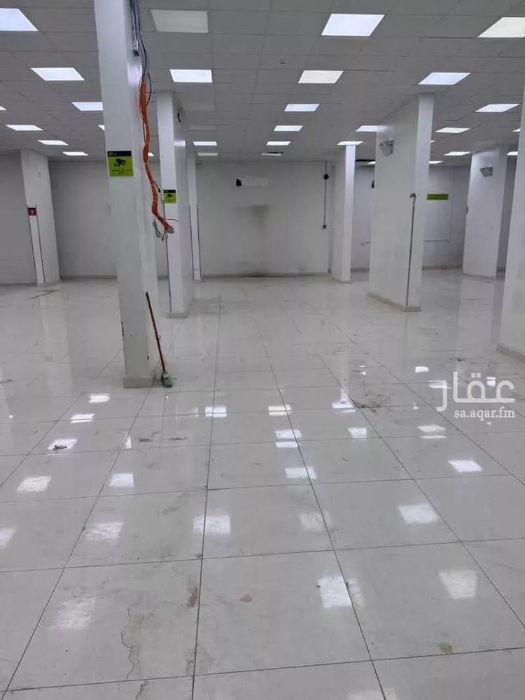 محل للإيجار في شارع حائل, حي ظهرة لبن, مدينة الرياض, منطقة الرياض صورة 5