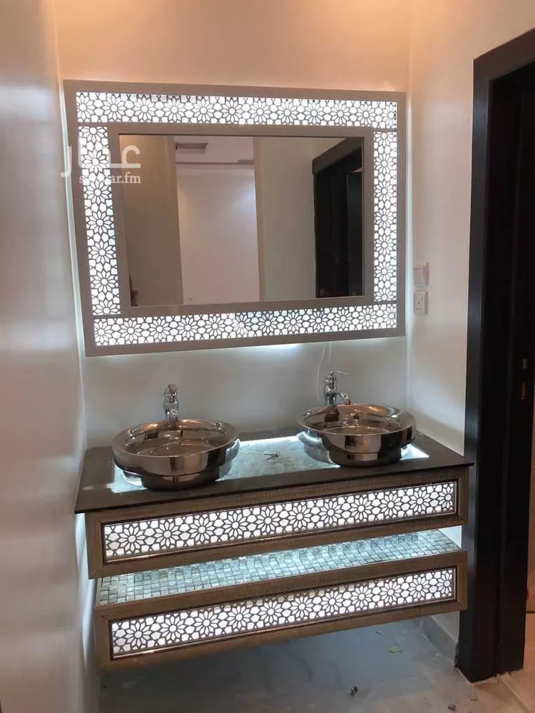 فيلا للبيع في شارع إبرهيم بن أحمد البرهان ، حي المهدية ، الرياض ، منطقة الرياض صورة 4