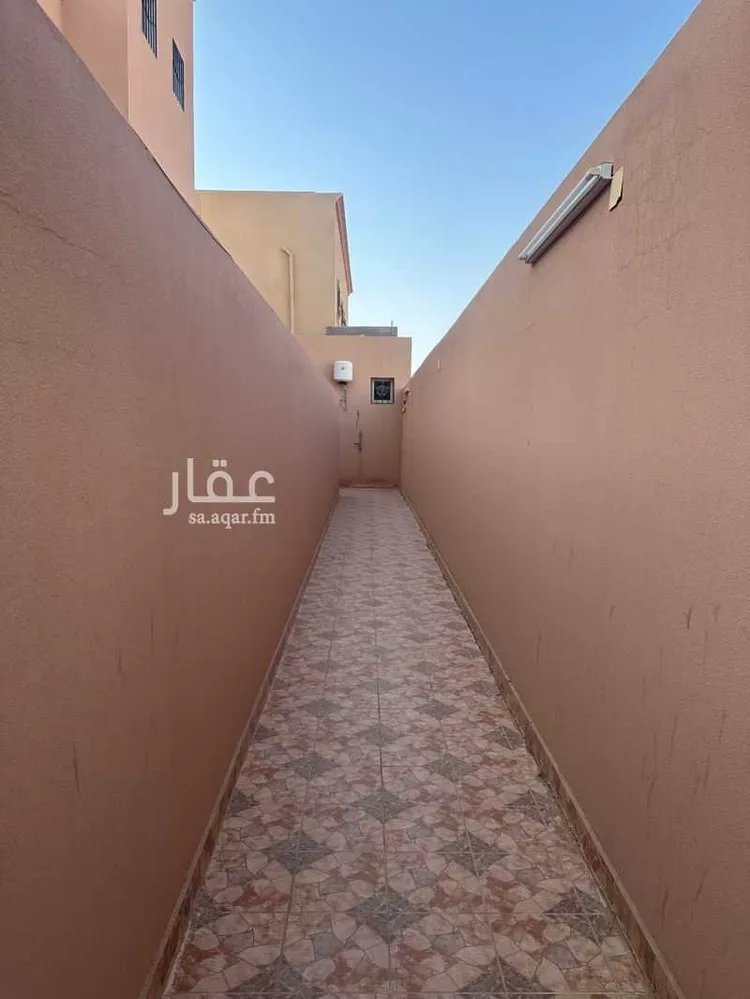 شقة للإيجار في شارع 2397413, حي الملك خالد, مدينة عنيزة, منطقة القصيم صورة 2