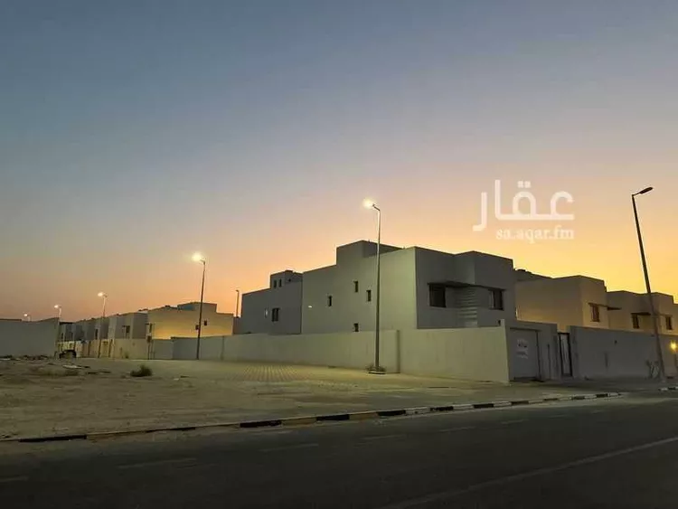 فيلا للإيجار في شارع الرقة ، حي الإسكان الجنوبي ، الدمام ، الدمام صورة 3