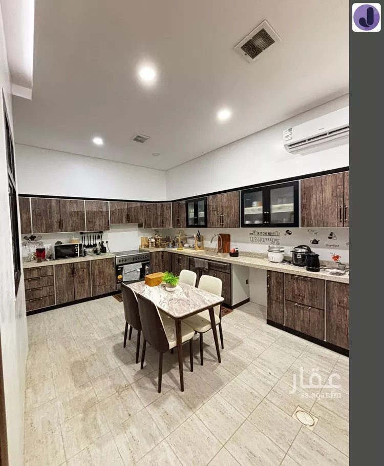 فيلا للإيجار في شارع فخر الدين الرازي, حي عكاظ, مدينة الرياض, منطقة الرياض صورة 4