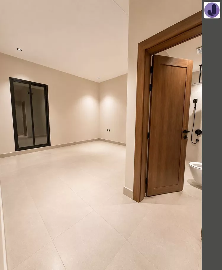 شقة للبيع في شارع اليمانية, حي العريجاء الغربي, مدينة الرياض, منطقة الرياض 15