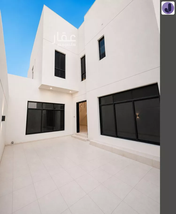 فيلا للبيع في شارع ممر22, حي عكاظ, مدينة الرياض, منطقة الرياض صورة 5