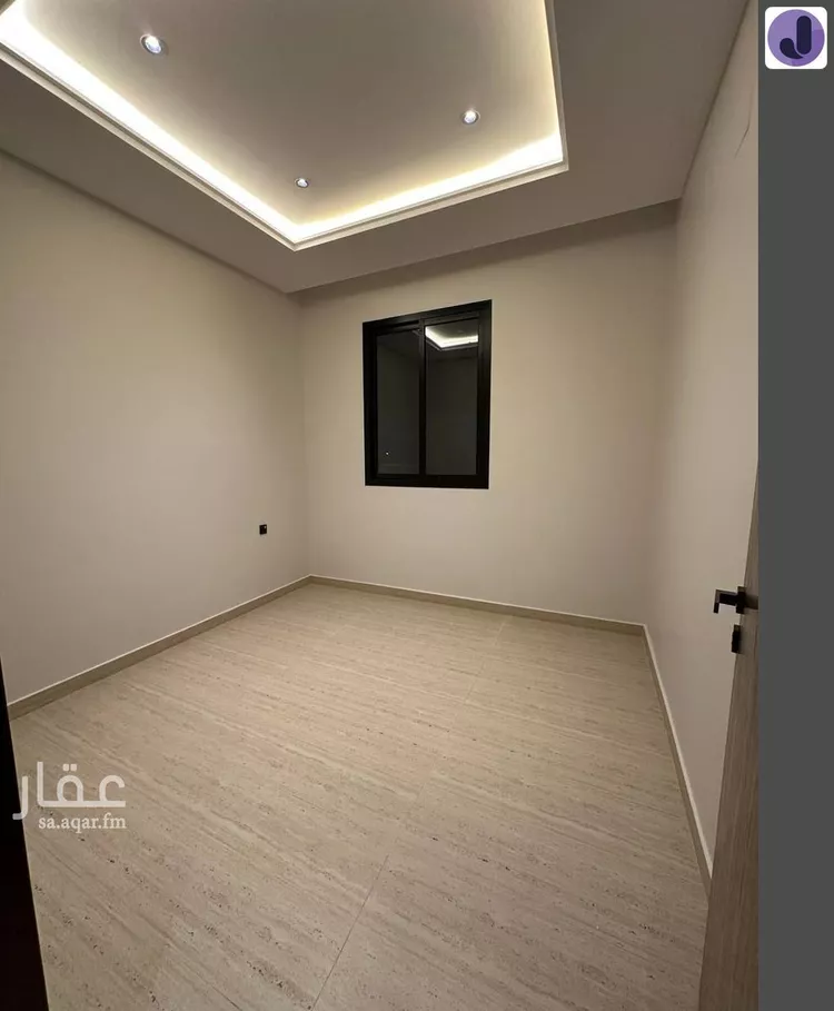 دور للبيع في شارع ابن قاضي, حي شبرا, مدينة الرياض, منطقة الرياض صورة 3
