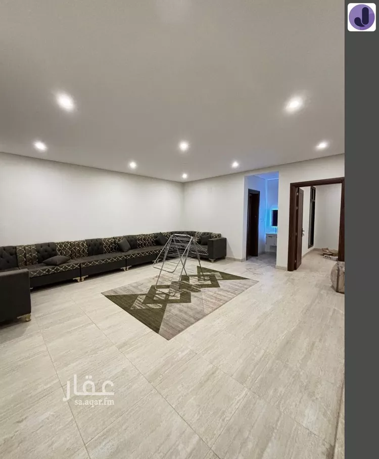 فيلا للإيجار في شارع فخر الدين الرازي, حي عكاظ, مدينة الرياض, منطقة الرياض صورة 5