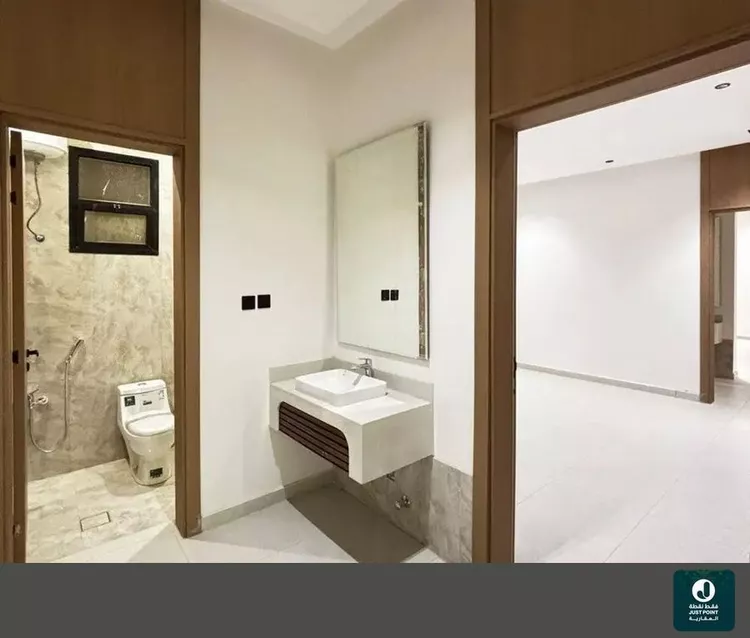 دور للبيع في حي عكاظ, مدينة الرياض, منطقة الرياض صورة 5