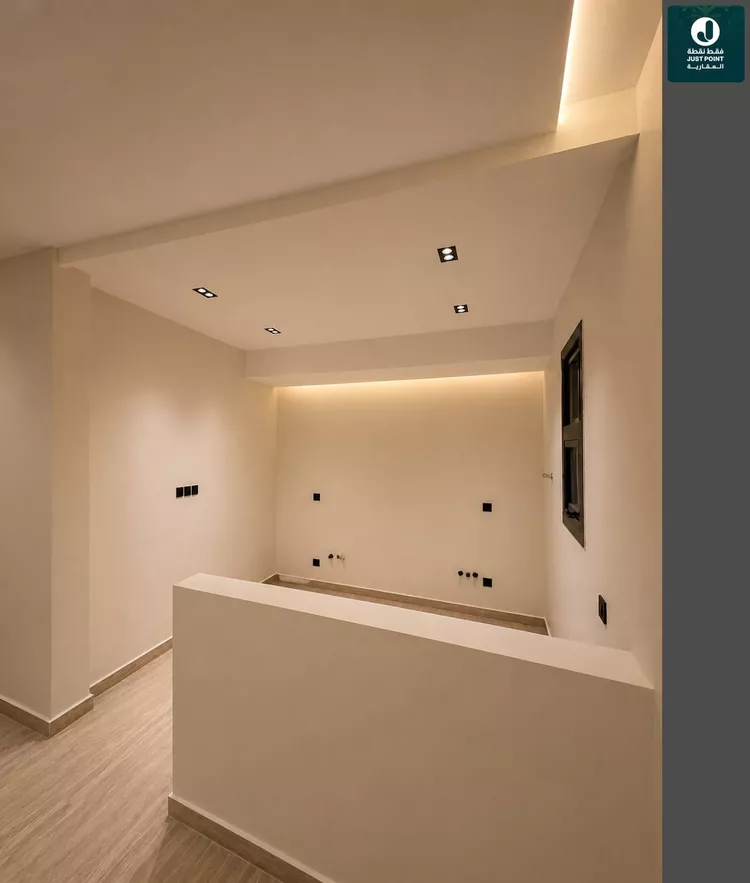 Floor for Sale in Riyadh As Suwaidi Al Gharabi 13