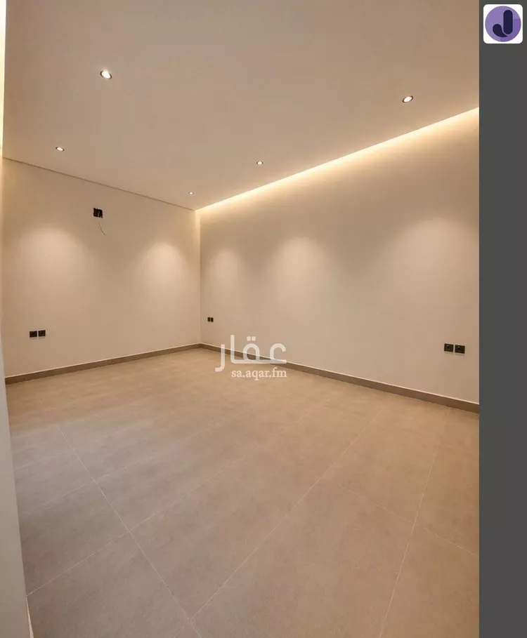 فيلا للبيع في شارع المحرق, حي الحزم, مدينة الرياض, منطقة الرياض صورة 2