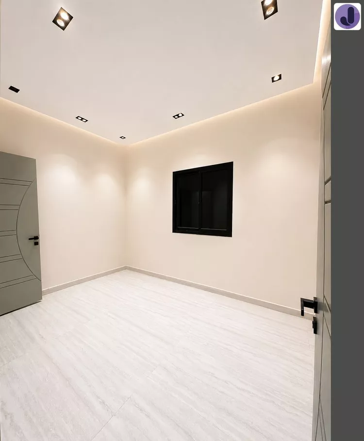 Floor for Sale in Riyadh Badr 12