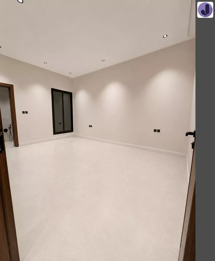 Floor for Sale in Riyadh Al Uraija Al Gharbiyah 15