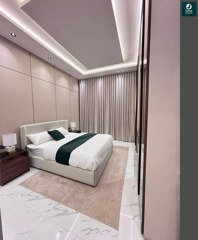 Floor for Sale in Riyadh Okaz 7