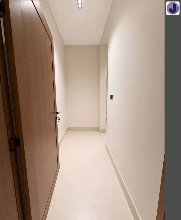 Floor for Sale in Riyadh Al Uraija Al Gharbiyah 17