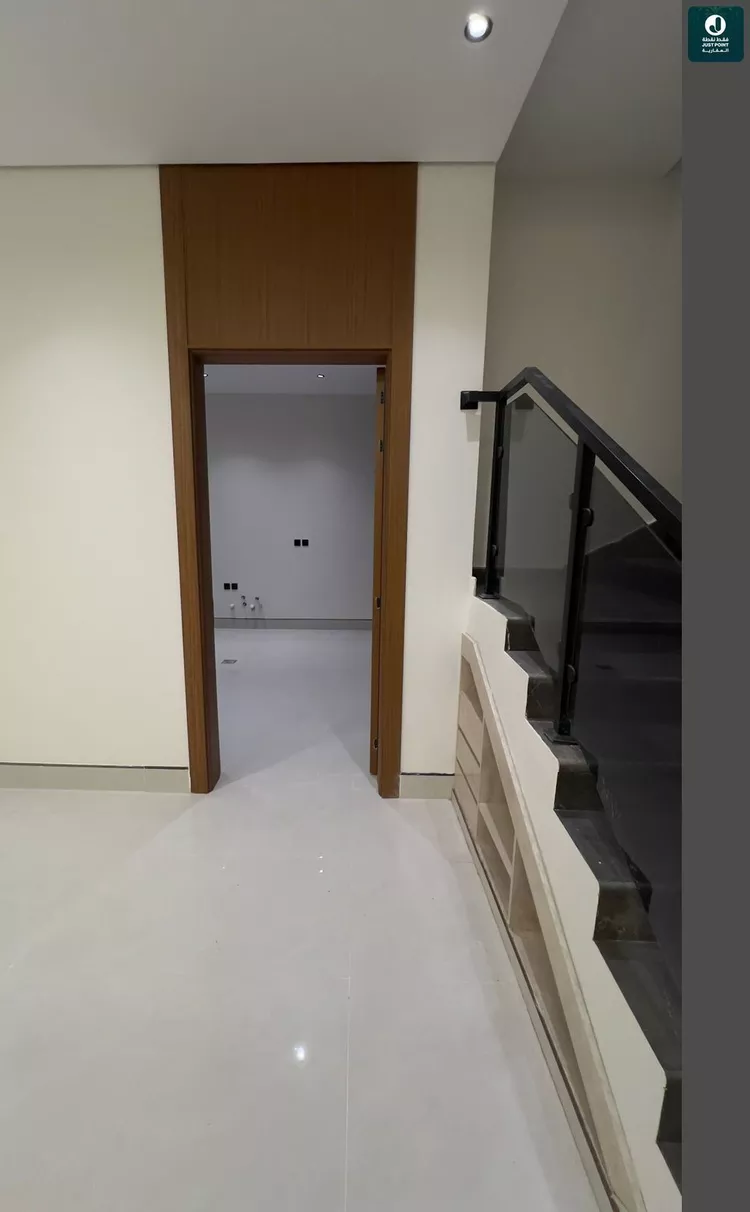 فيلا للبيع في شارع يحيى بن صديق, حي البيان, مدينة الرياض, منطقة الرياض 9